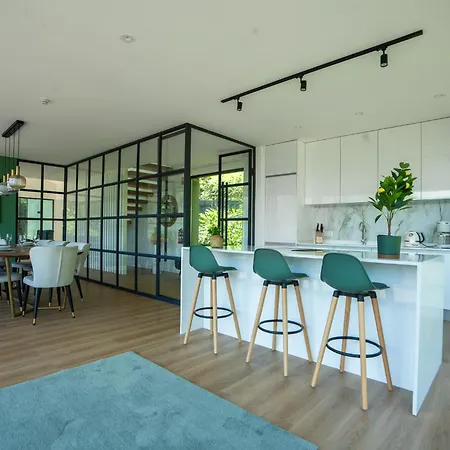 Panorama House By Lovelystay Villa São Vicente