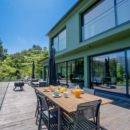 Villa Panorama House By Lovelystay