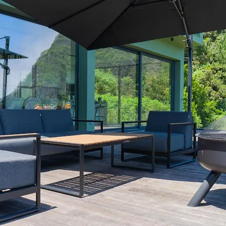 Panorama House By Lovelystay