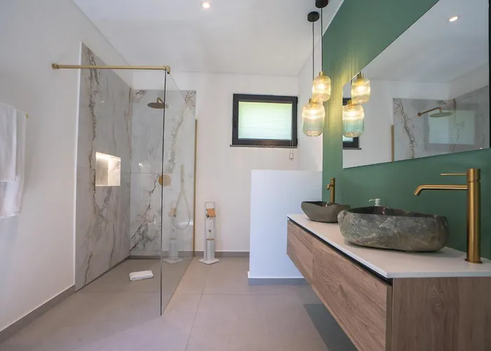 Panorama House By Lovelystay Vila