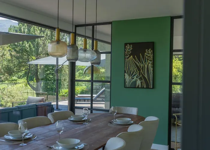 Panorama House By Lovelystay *