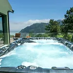 Panorama House By Lovelystay Villa São Vicente