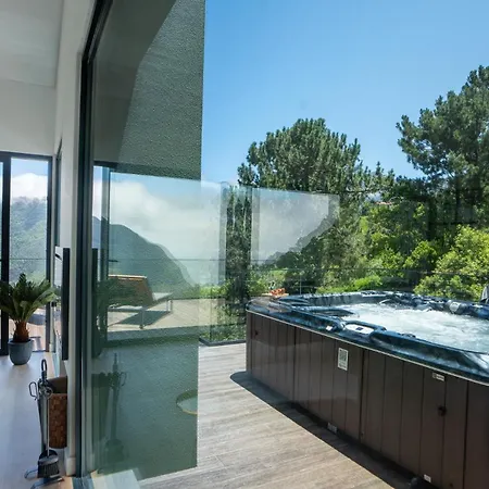 Panorama House By Lovelystay * São Vicente