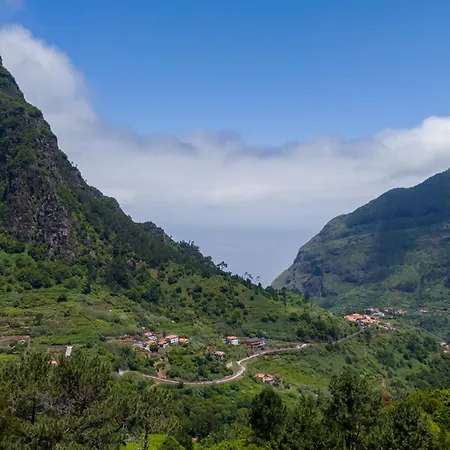 Panorama House By Lovelystay Сан-Висенти