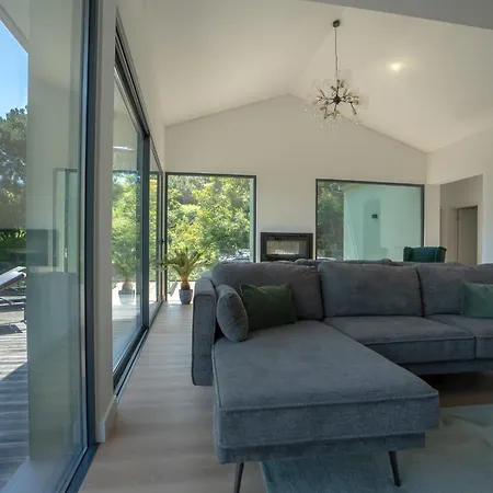 Panorama House By Lovelystay * São Vicente