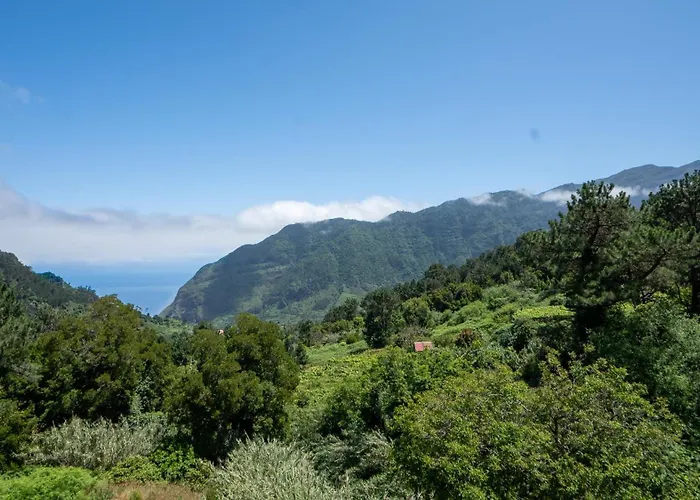 Panorama House By Lovelystay Villa São Vicente