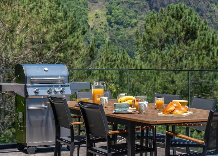 Panorama House By Lovelystay *