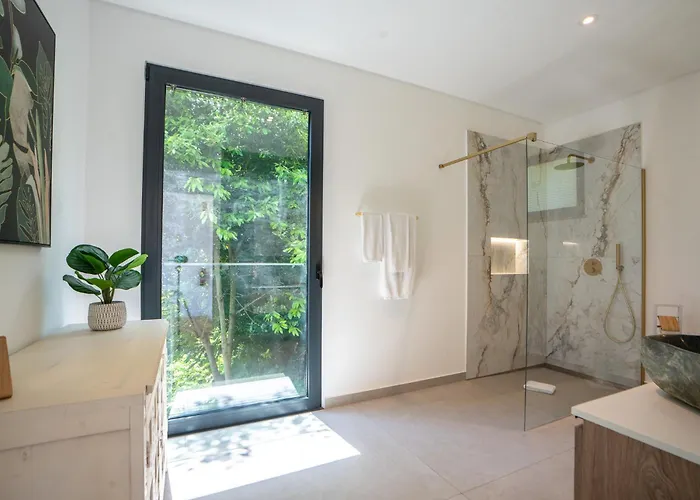 Panorama House By Lovelystay