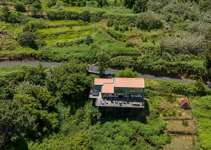 Panorama House By Lovelystay *